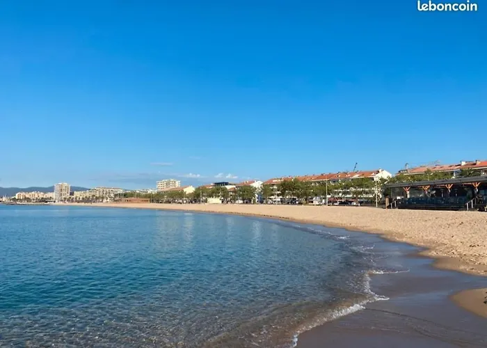 Magnifique 4 Pers A Pied * Fréjus